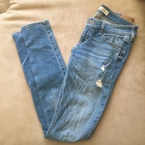 Hollister skinny jeans